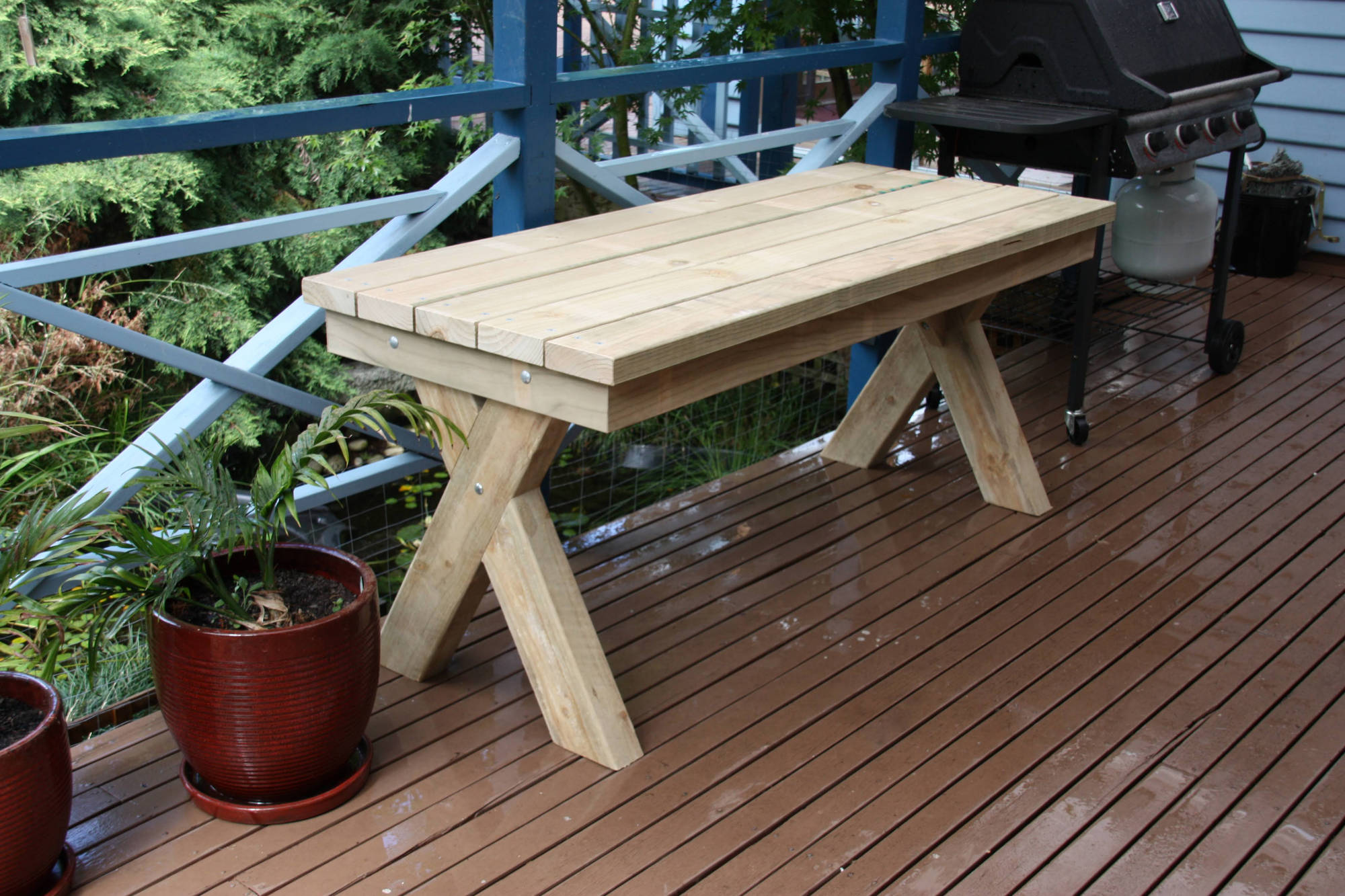 Garden X Cross Leg Outdoor Table